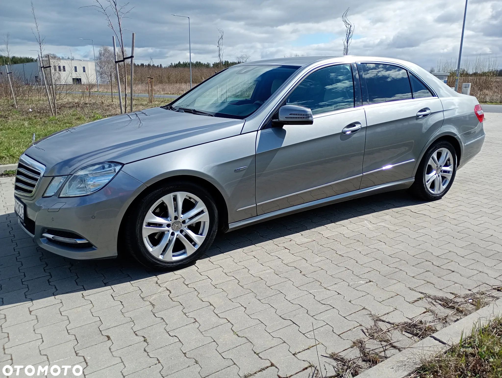 Mercedes-Benz Klasa E 200 CDI Avantgarde - 1
