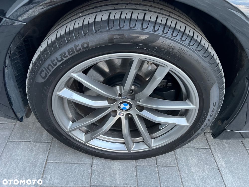 BMW Seria 5 520d Sport Line - 6