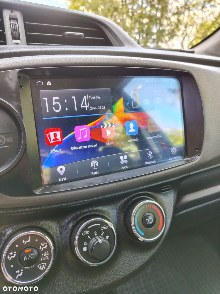 Toyota Yaris - 8