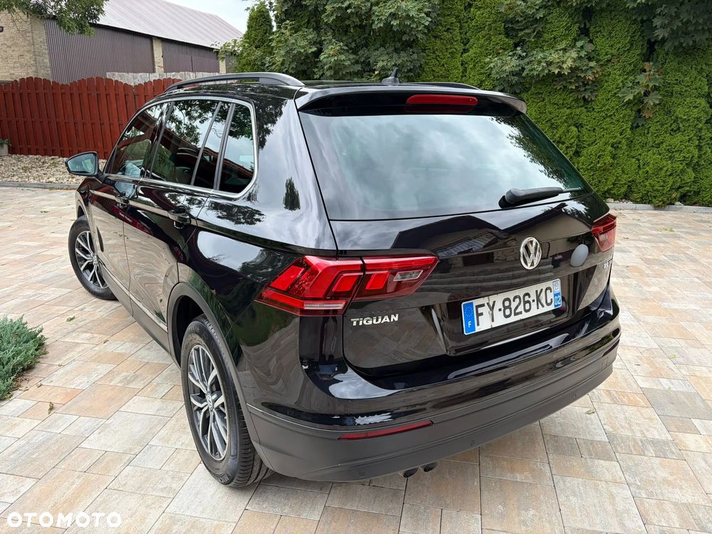 Volkswagen Tiguan - 6