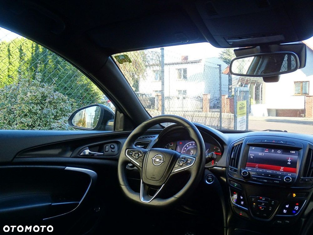 Opel Insignia - 19