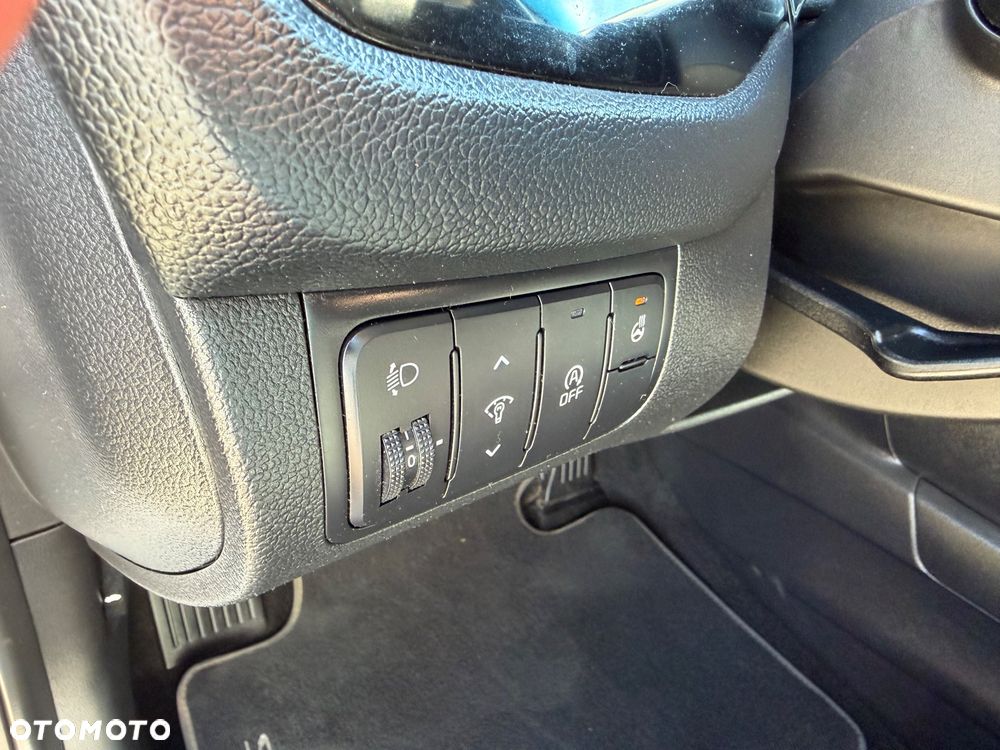 Kia Ceed 1.4 CVVT Dream Team Edition - 18