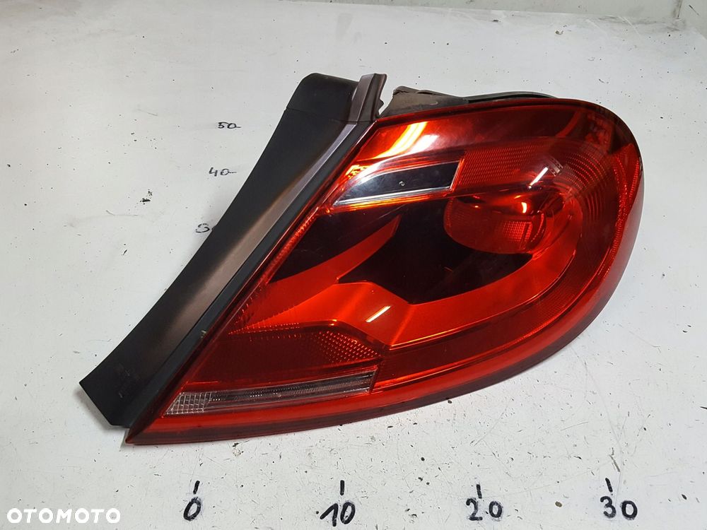 VW BEETLE 5C5 HB 11-18r LAMPA PRAWA TYŁ 5C5945096H - 1