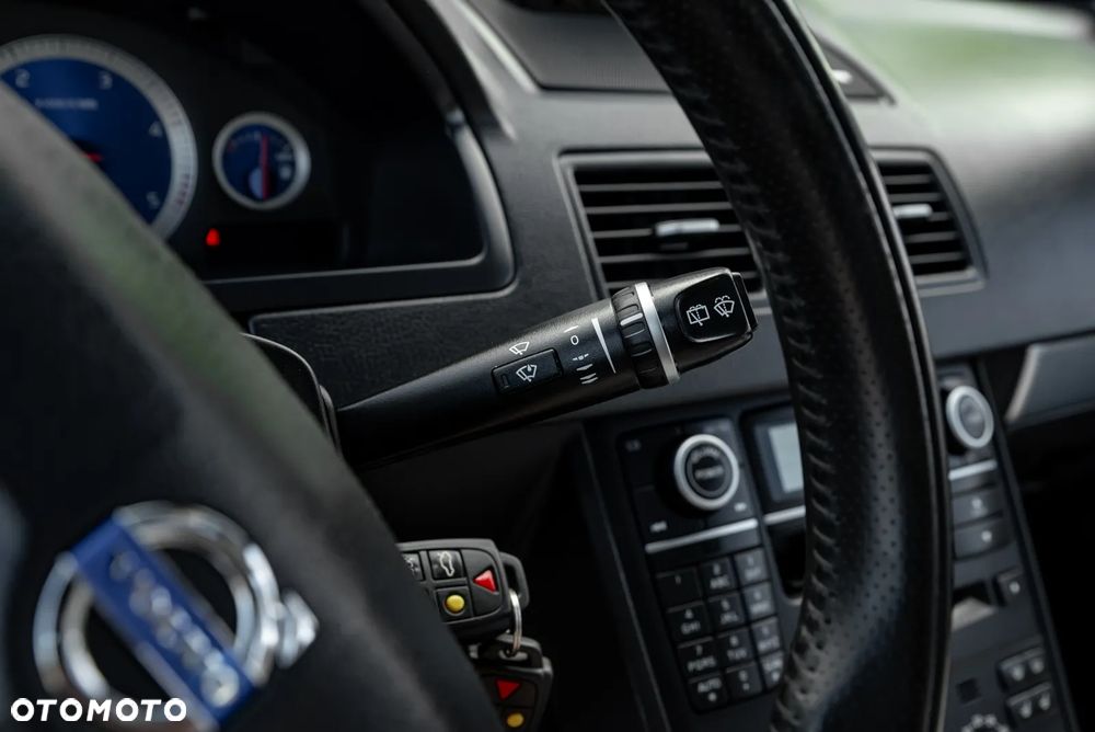 Volvo XC 90 D5 AWD Geartonic RDesign - 37
