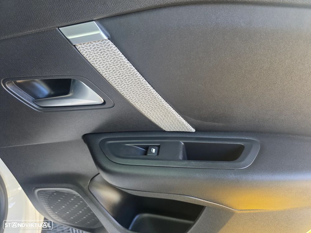 Citroën C4 BlueHDi 110 Stop&Start FEEL - 49