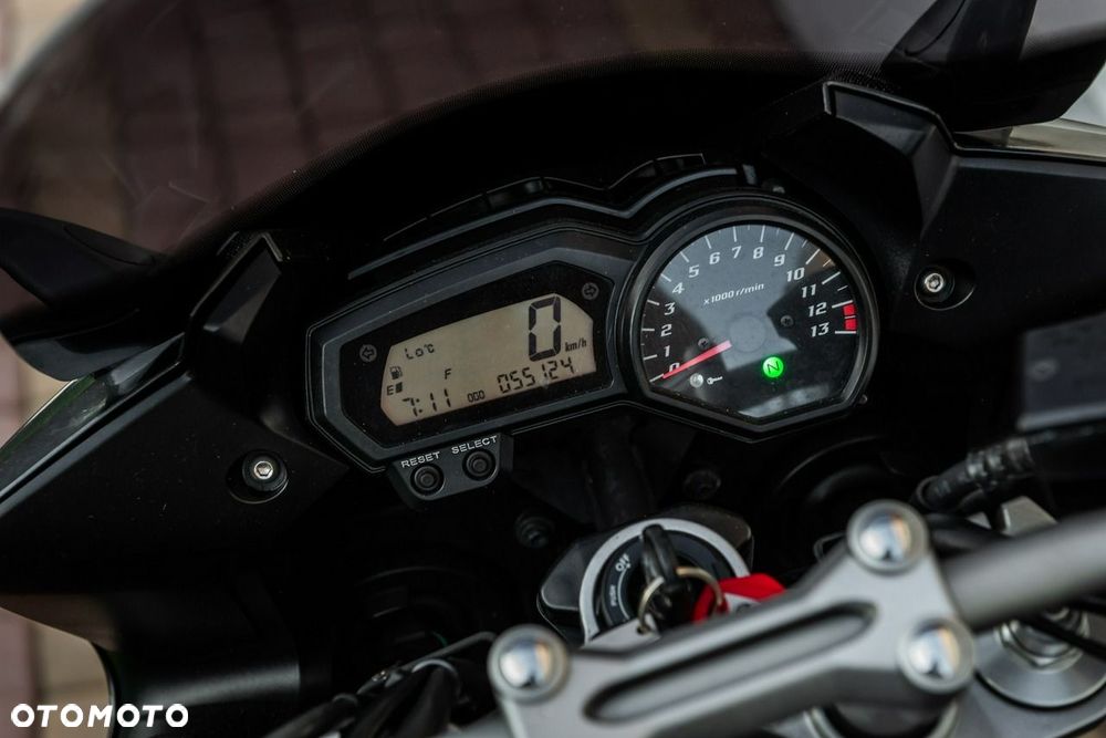 Yamaha FZ - 7