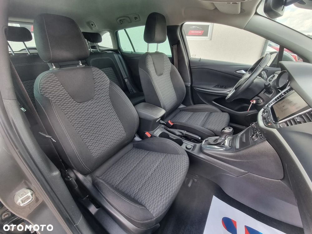 Opel Astra - 8