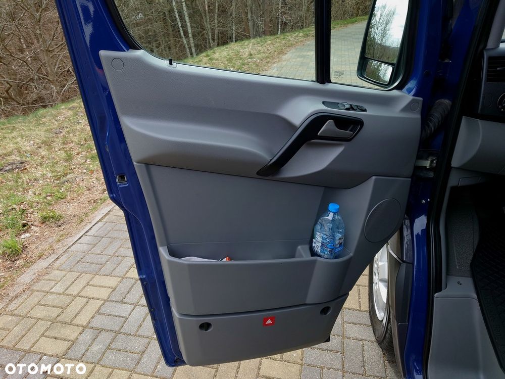 Mercedes-Benz Sprinter 319 - 18