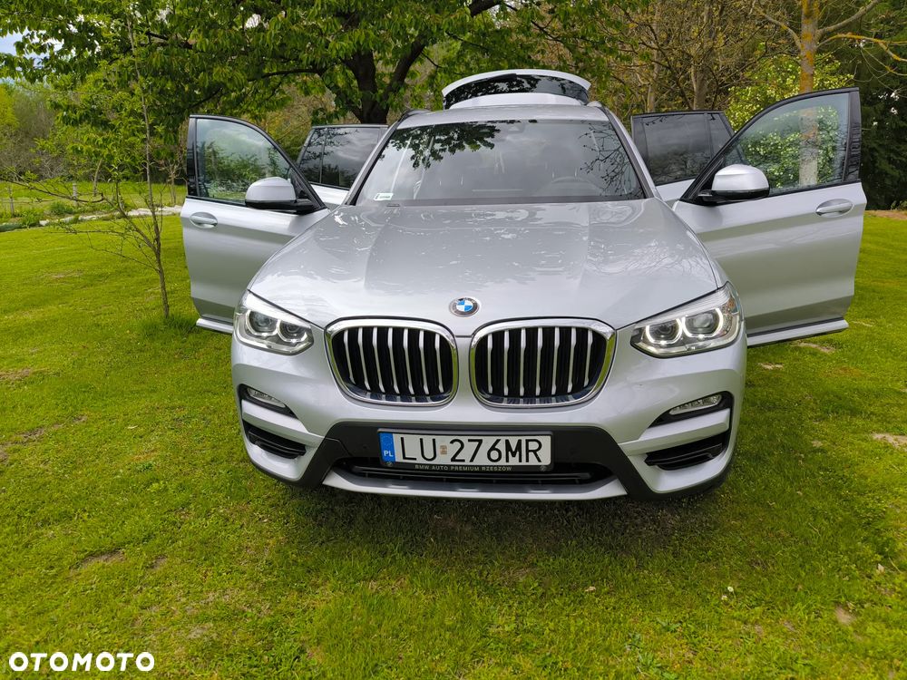 BMW X3 xDrive20d - 8
