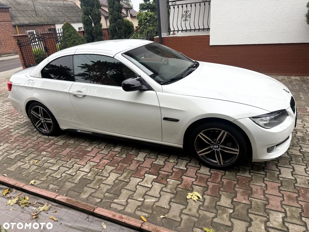 BMW Seria 3 320i Cabrio - 7