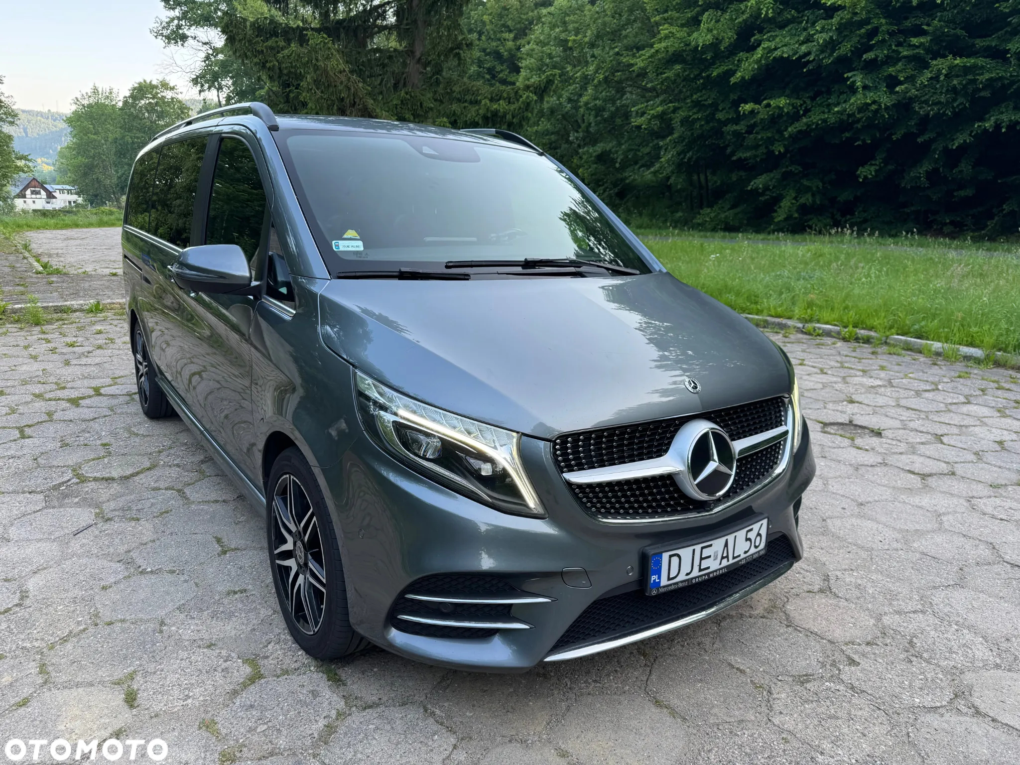 Mercedes-Benz Klasa V 300 d 4-Matic Exclusive 9G-Tronic (d³ugi) - 3
