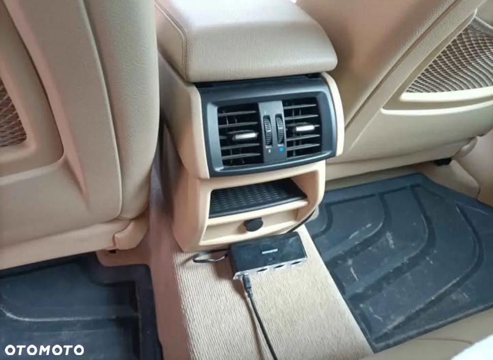 BMW X3 xDrive28i - 20