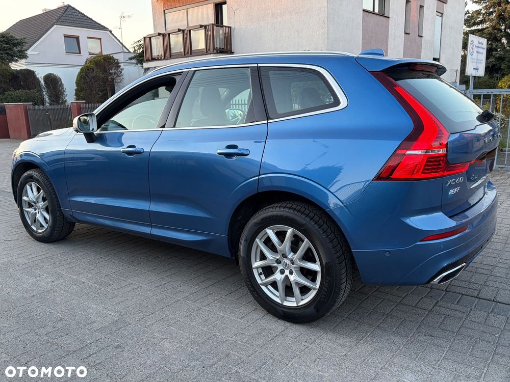 Volvo XC 60 D4 AWD RDesign - 3