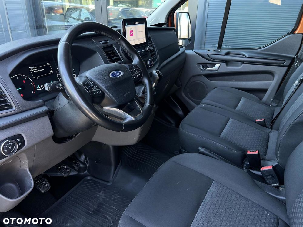 Ford Transit Custom - 10