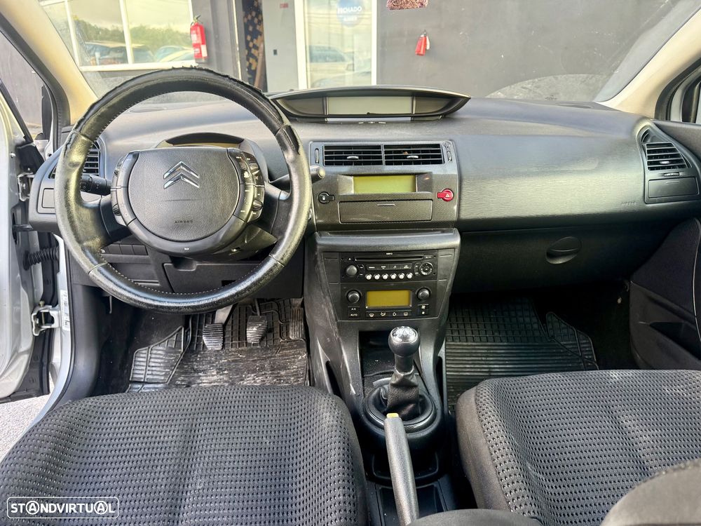 Citroën C4 1.6 HDi SX - 26