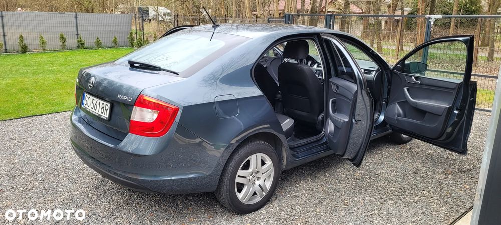 Skoda RAPID ver-1-6-tdi-dpf-ambition - 6