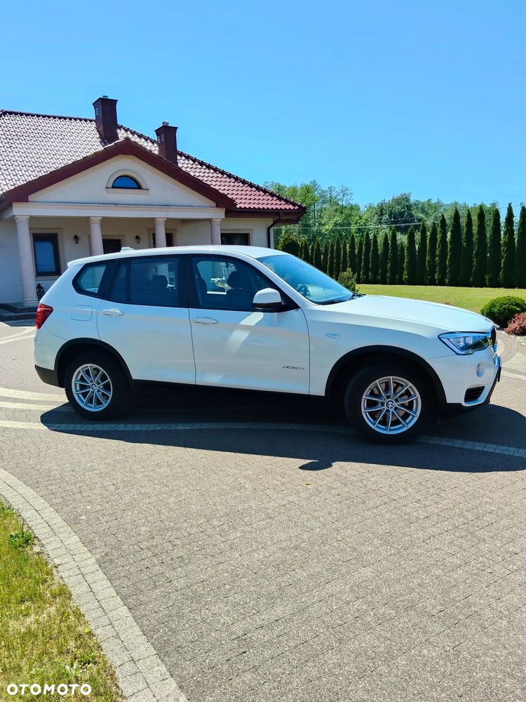 BMW X3 xDrive20d xLine - 12