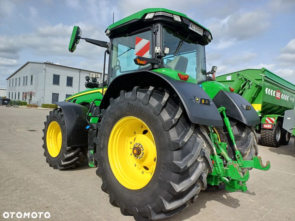 John Deere 8R310 - 4