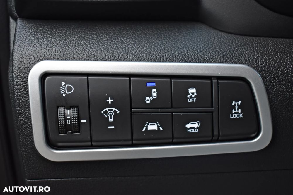 Hyundai Tucson blue 1.6 CRDi 4WD DCT Premium - 17