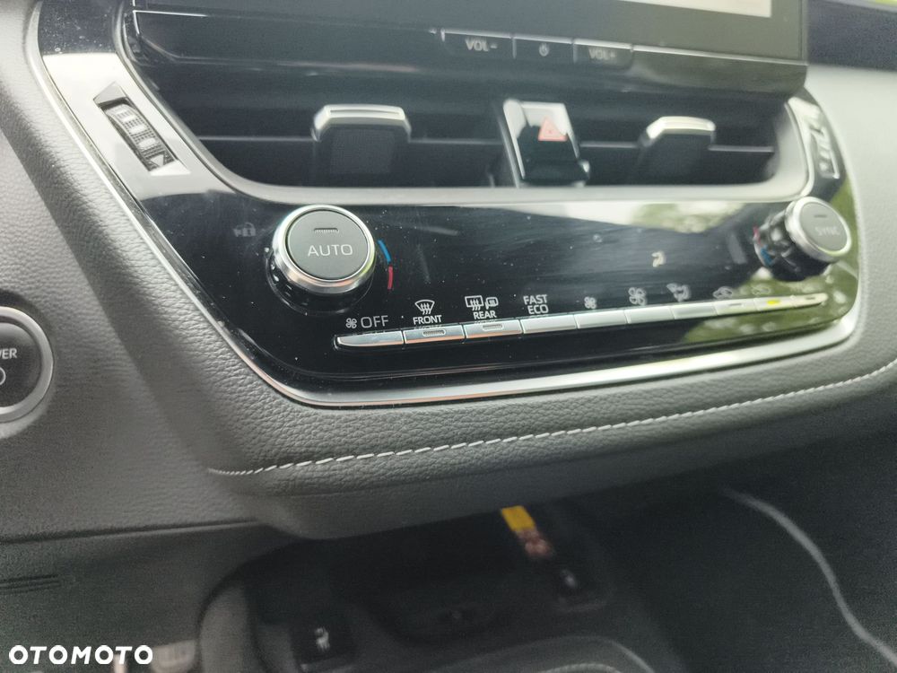 Toyota Corolla 1.8 Hybrid Style - 26