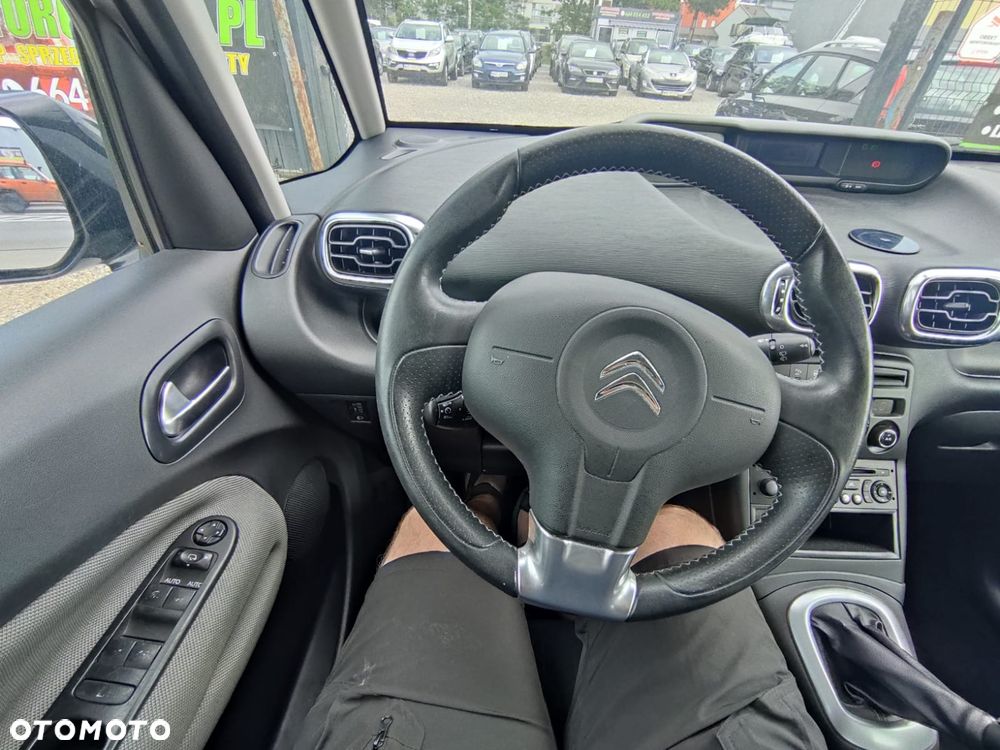 Citroën C3 Picasso 1.4i Attraction - 19