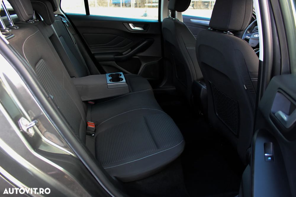 Ford Focus 1.5 EcoBlue Start-Stopp-System Aut. TITANIUM - 15