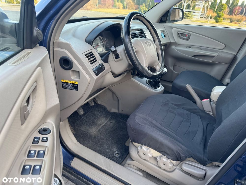 Hyundai Tucson 2.0 CRDi Active - 9