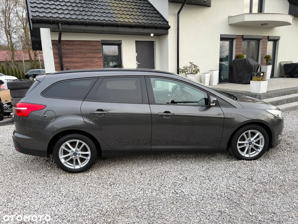 Ford Focus 1.6 TDCi DPF Trend - 11