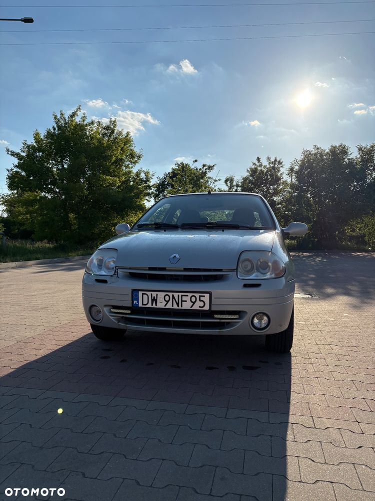Renault Thalia 1.4 RT 16V - 1