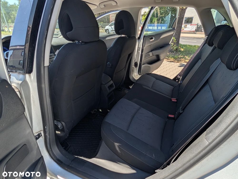 Citroën C4 HDi 90 Attraction - 24