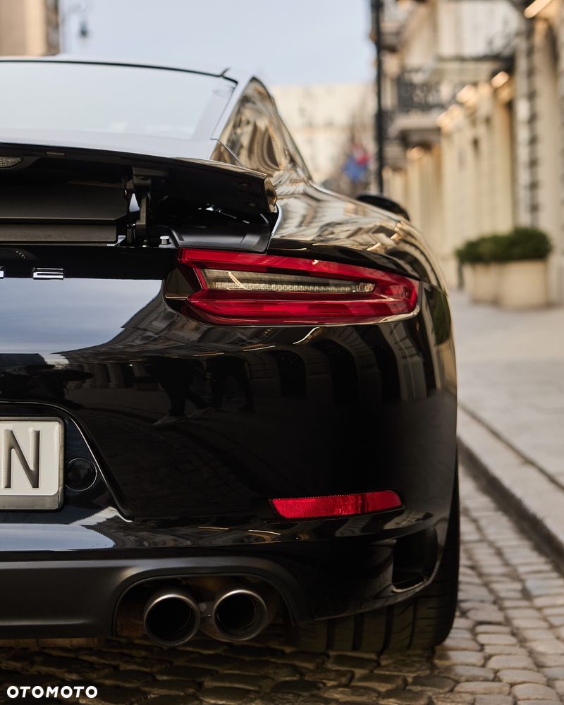 Porsche 911 Carrera S PDK - 7