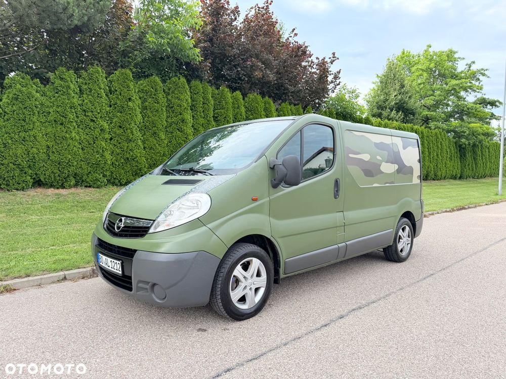 Opel Vivaro - 32