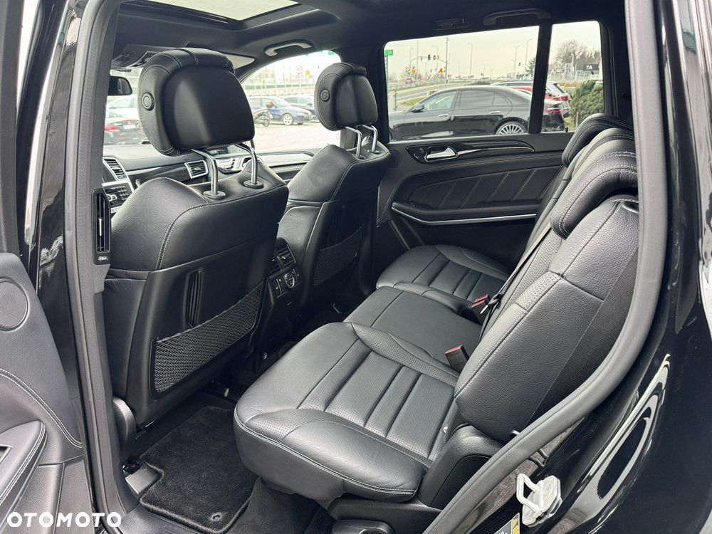 Mercedes-Benz GL - 24