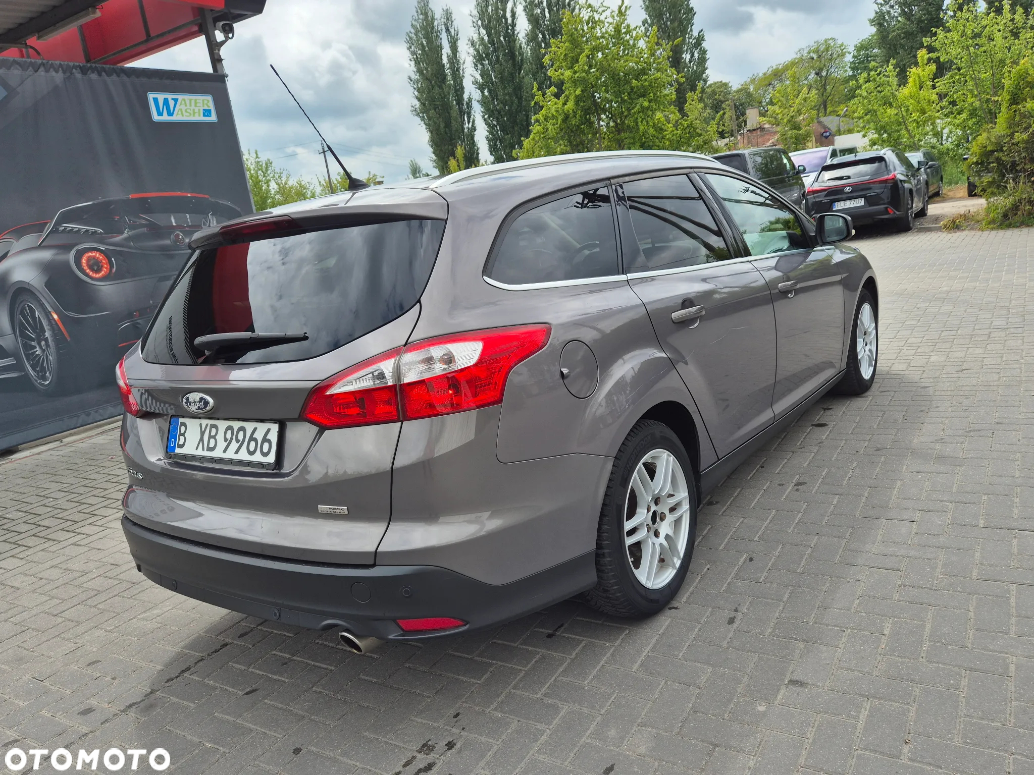 Ford Focus - 10