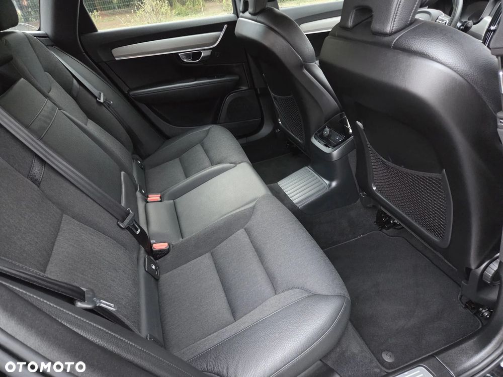 Volvo V90 T6 AWD Plug-In Hybrid Inscription Expression - 8