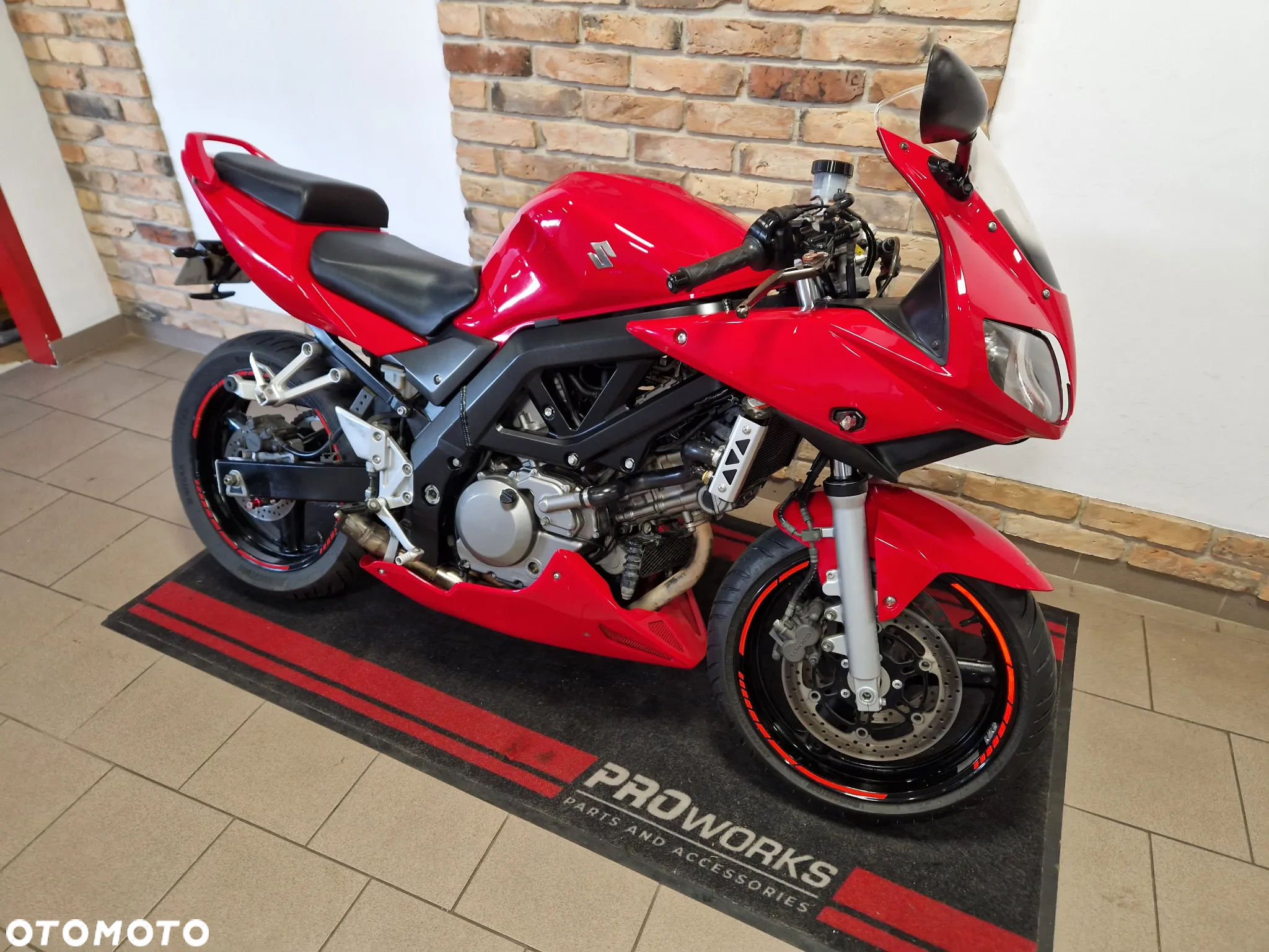Suzuki SV - 5