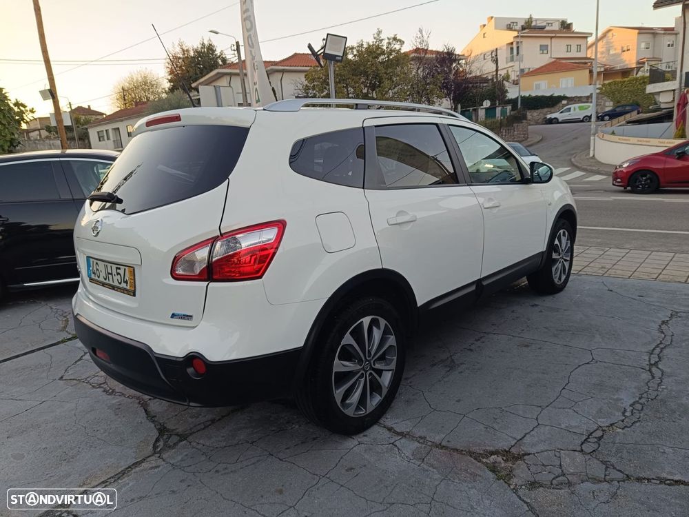 Nissan Qashqai +2 1.5 dCi Tekna Sport 17 - 16