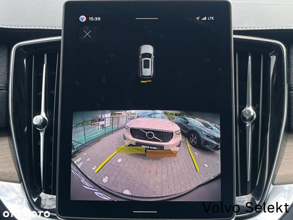 Volvo XC 90 - 29