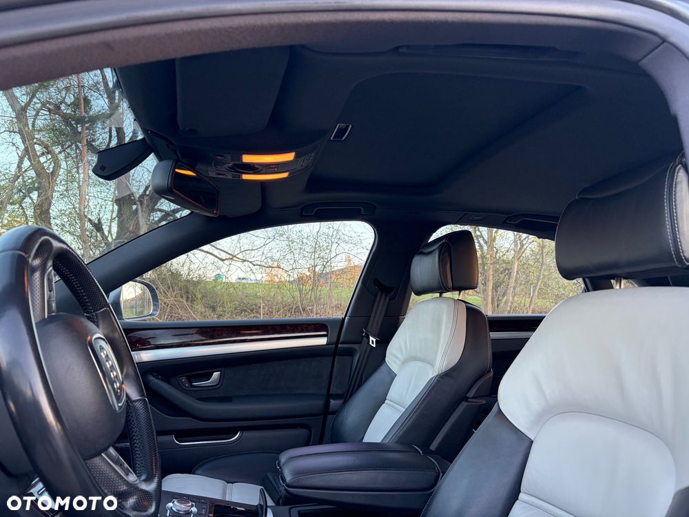 Audi A8 - 9