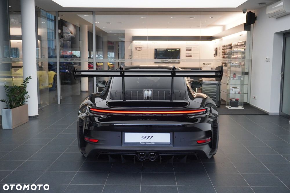 Porsche 911 GT3 RS - 12