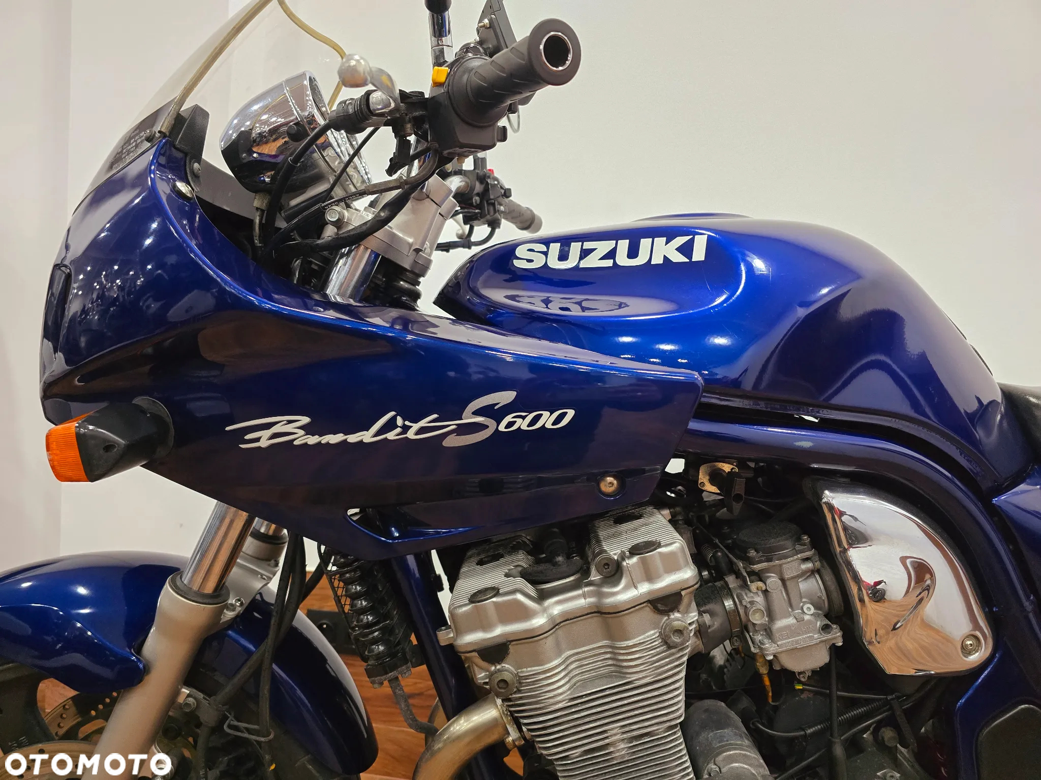 Suzuki Bandit - 25