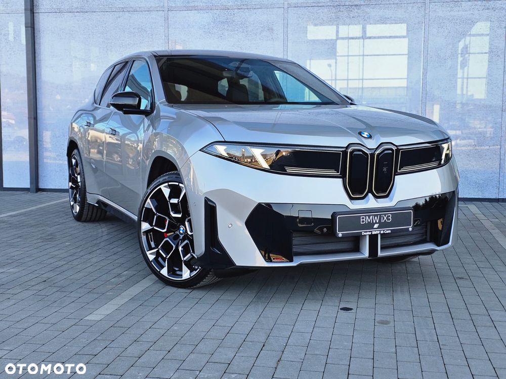 BMW iX3 - 8