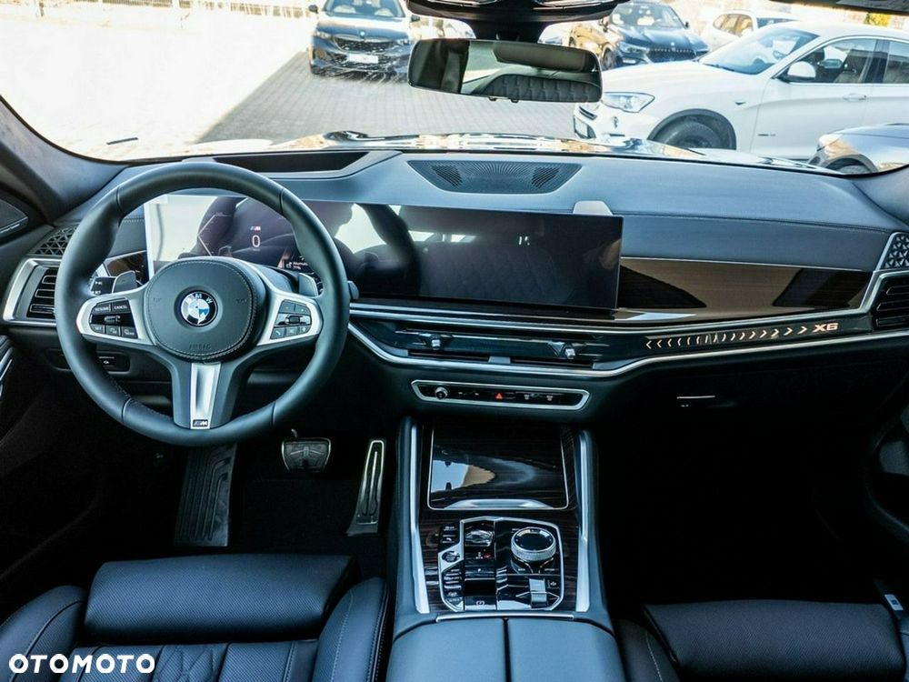 BMW X6 - 15