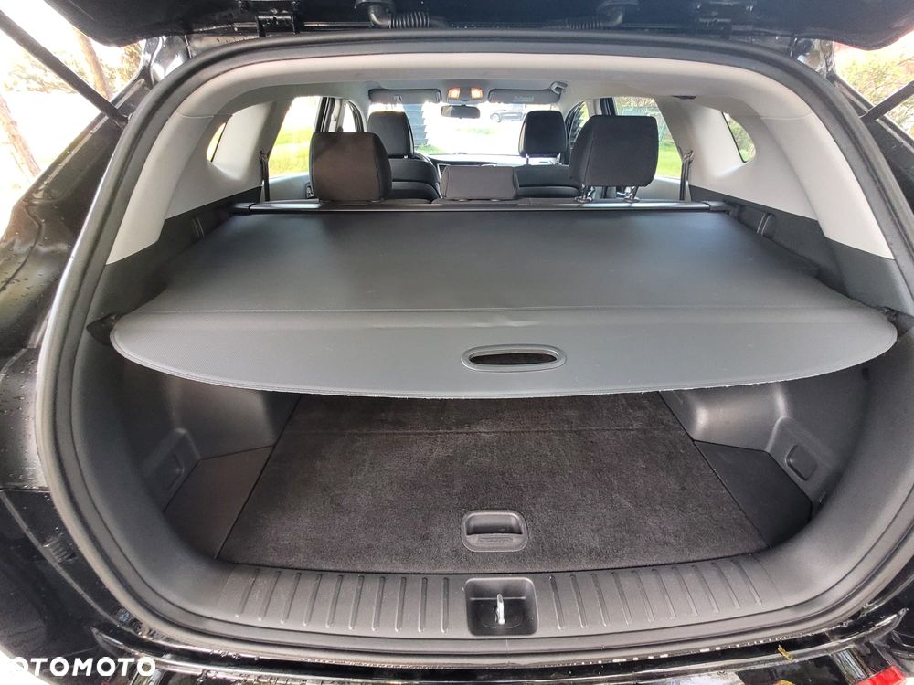 Hyundai Tucson 1.6 Turbo 2WD Navi - 34