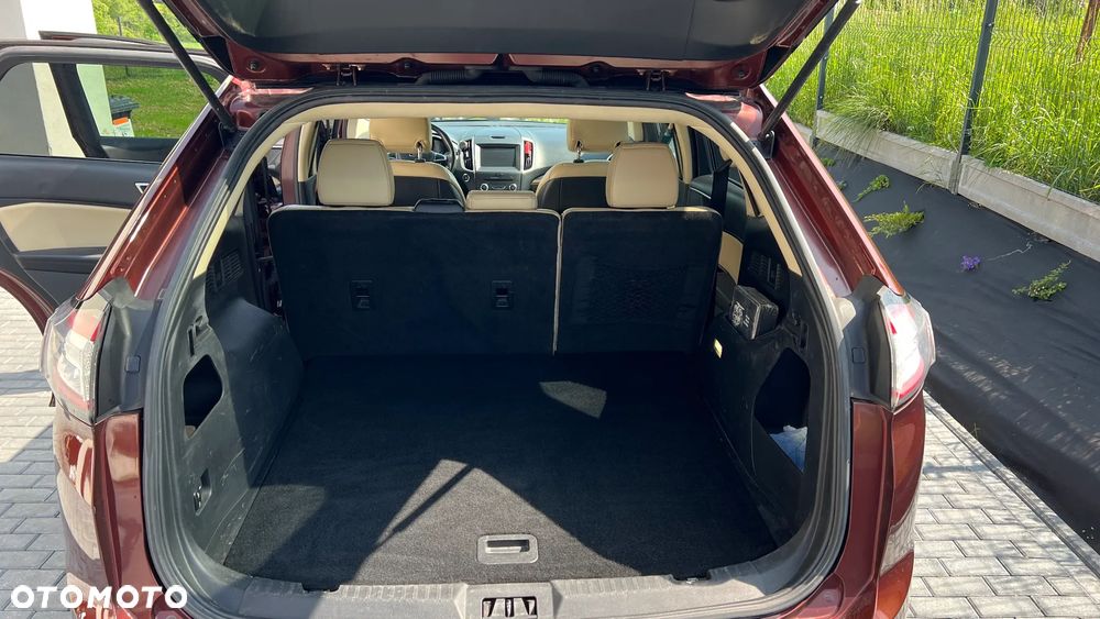 Ford Edge - 17