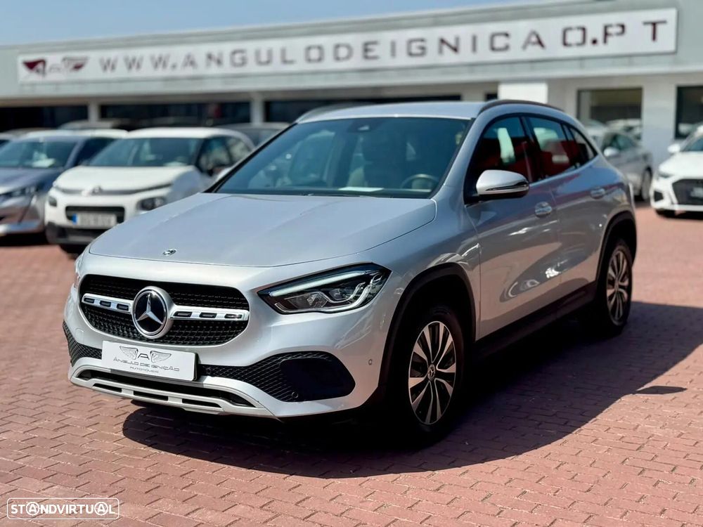Mercedes-Benz Gla 200 2022 photo 2