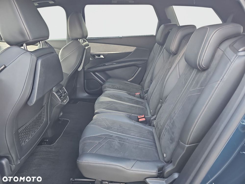 Peugeot 5008 - 16