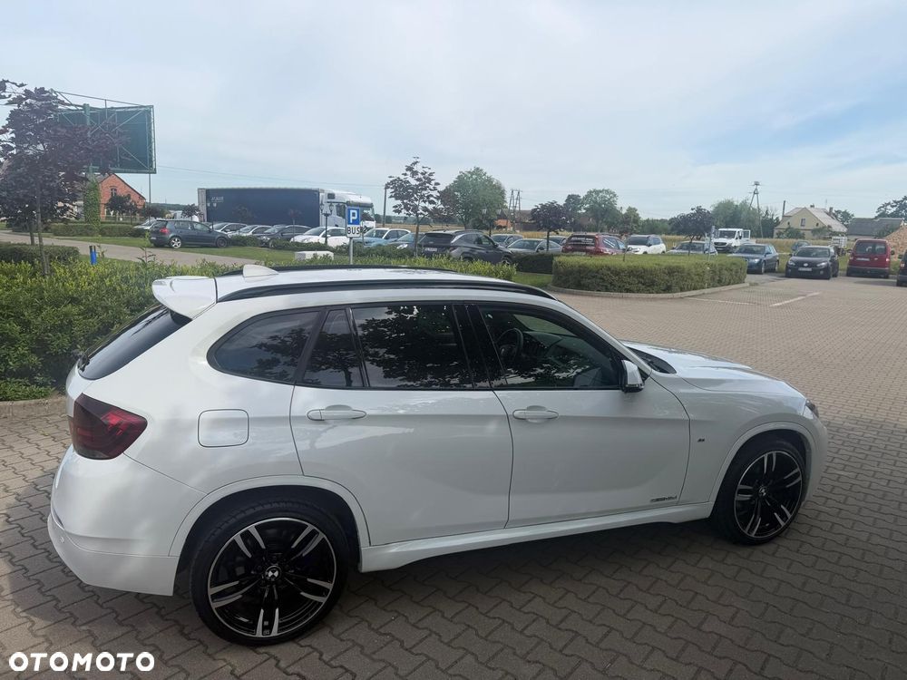 BMW X1 sDrive18d Sport Line - 10