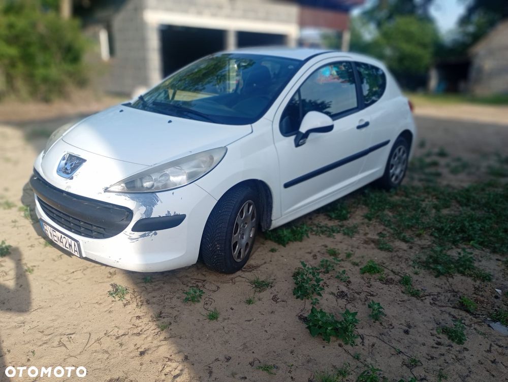 Peugeot 207 - 2