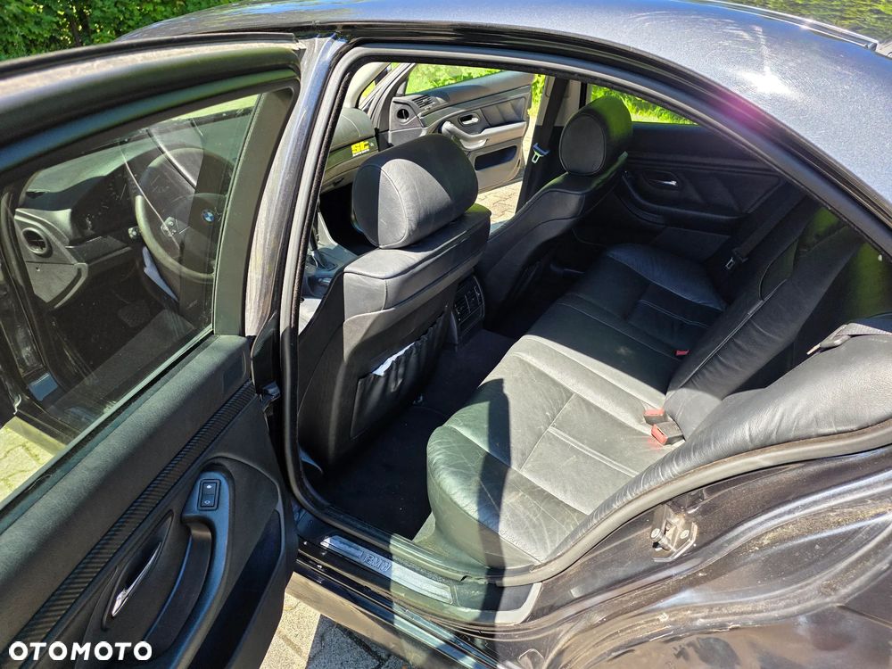 BMW Seria 5 - 14